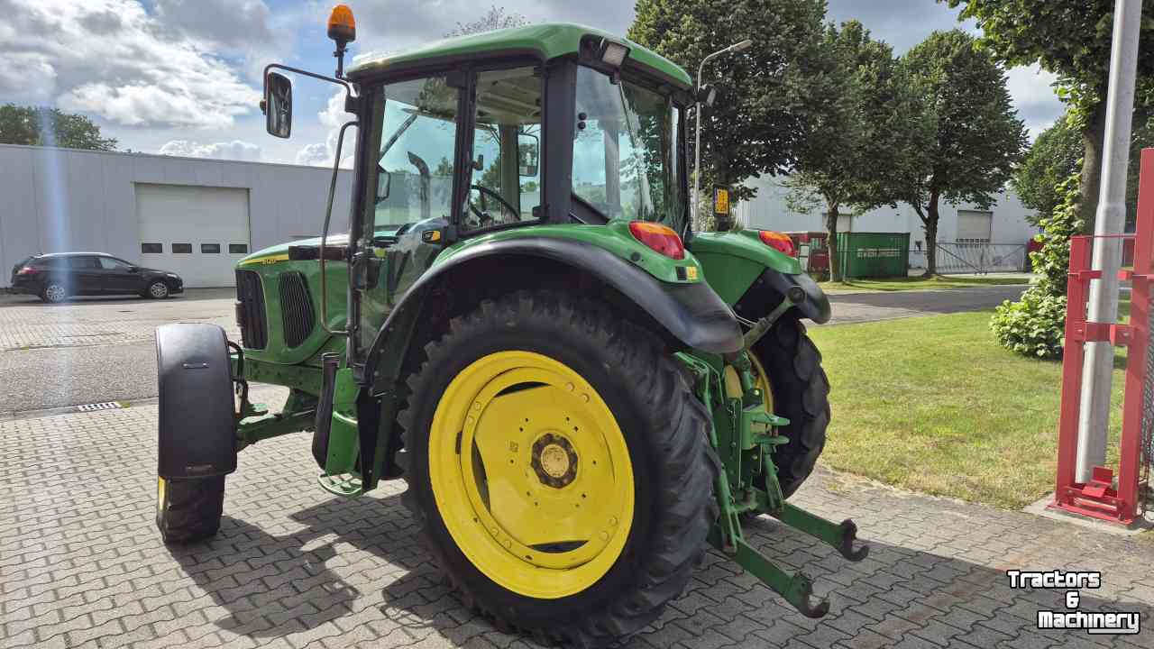 Tractors John Deere 6120 SE met kruip en maar 4850uur!!