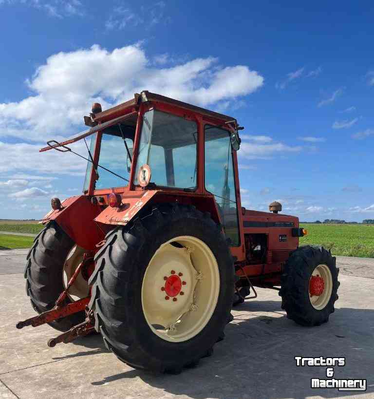 Tractors Renault 951-4 Tractor