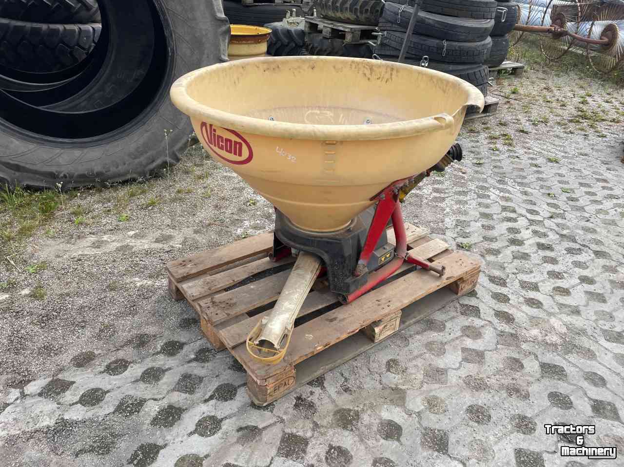 Fertilizer spreader Vicon Kunstmeststrooier / strooier / spreider