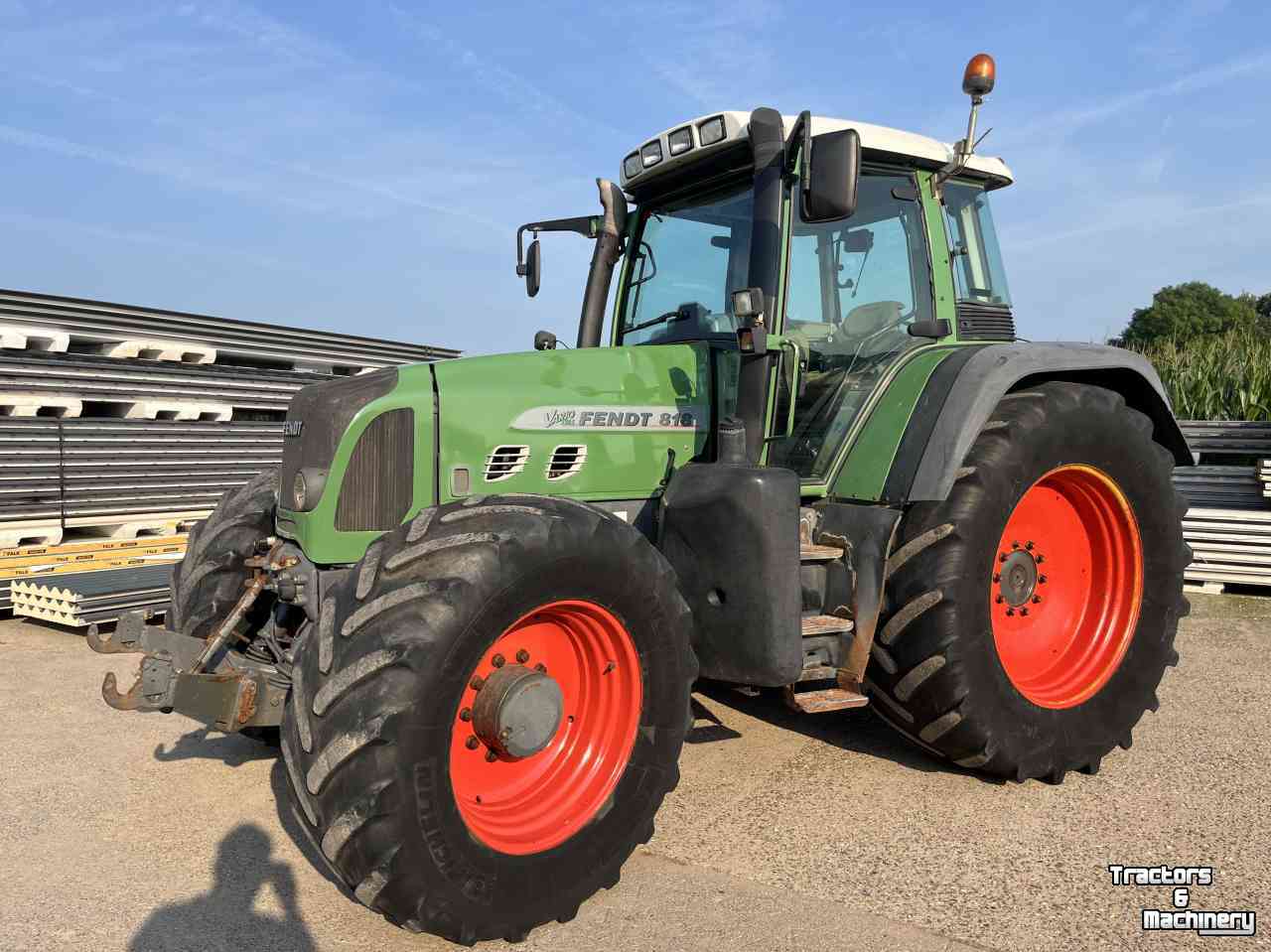 Tractors Fendt 818 vario TMS