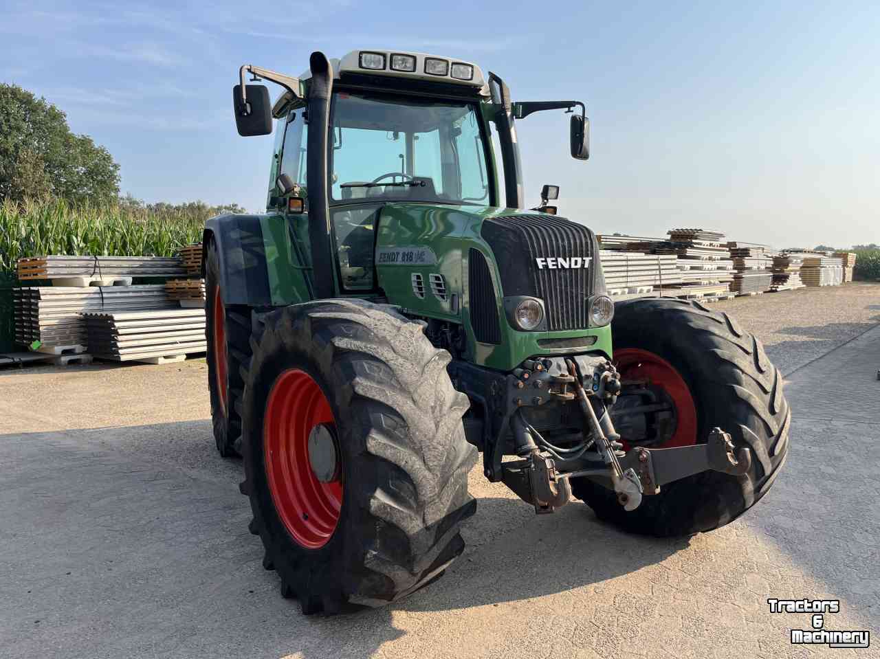 Tractors Fendt 818 vario TMS