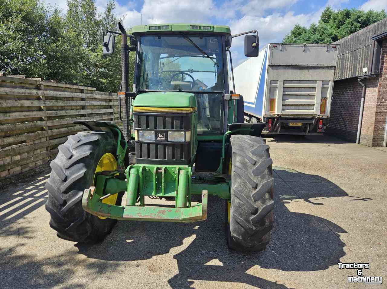 Tractors John Deere 6400