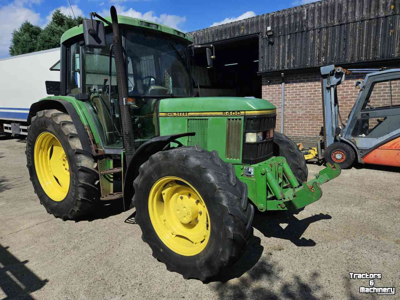 Tractors John Deere 6400