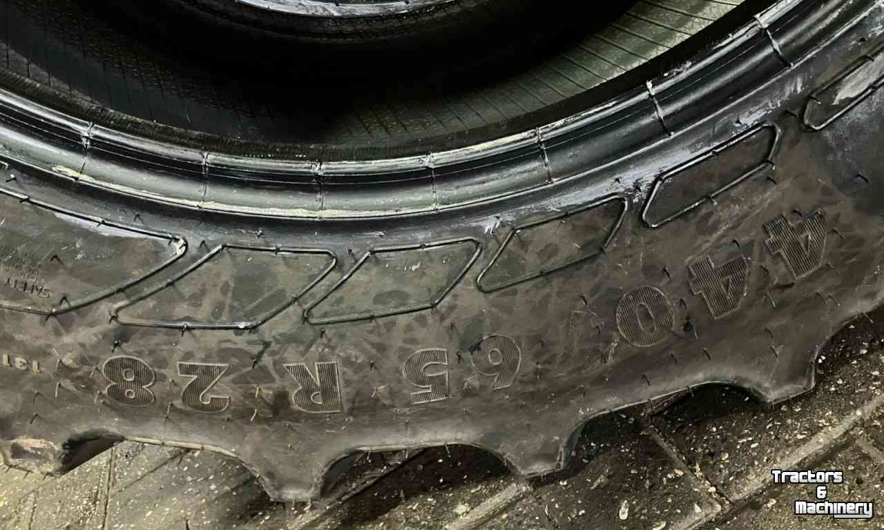 Wheels, Tyres, Rims & Dual spacers Mitas 440/65R28 AC 65
