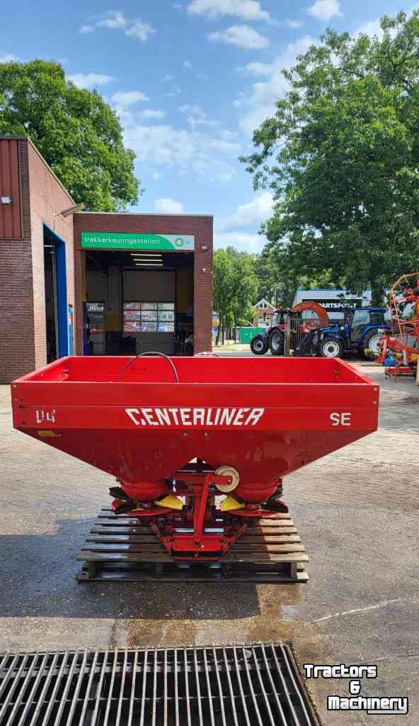 Fertilizer spreader Lely Centerliner SE Kunstmeststrooier