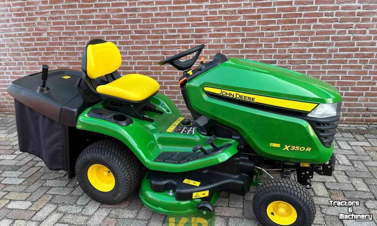 Mower self-propelled John Deere X350R Zitmaaier