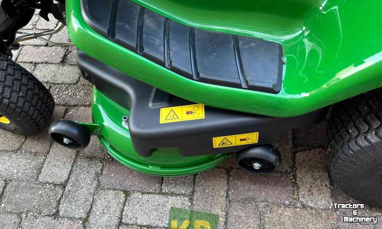 Mower self-propelled John Deere X350R Zitmaaier