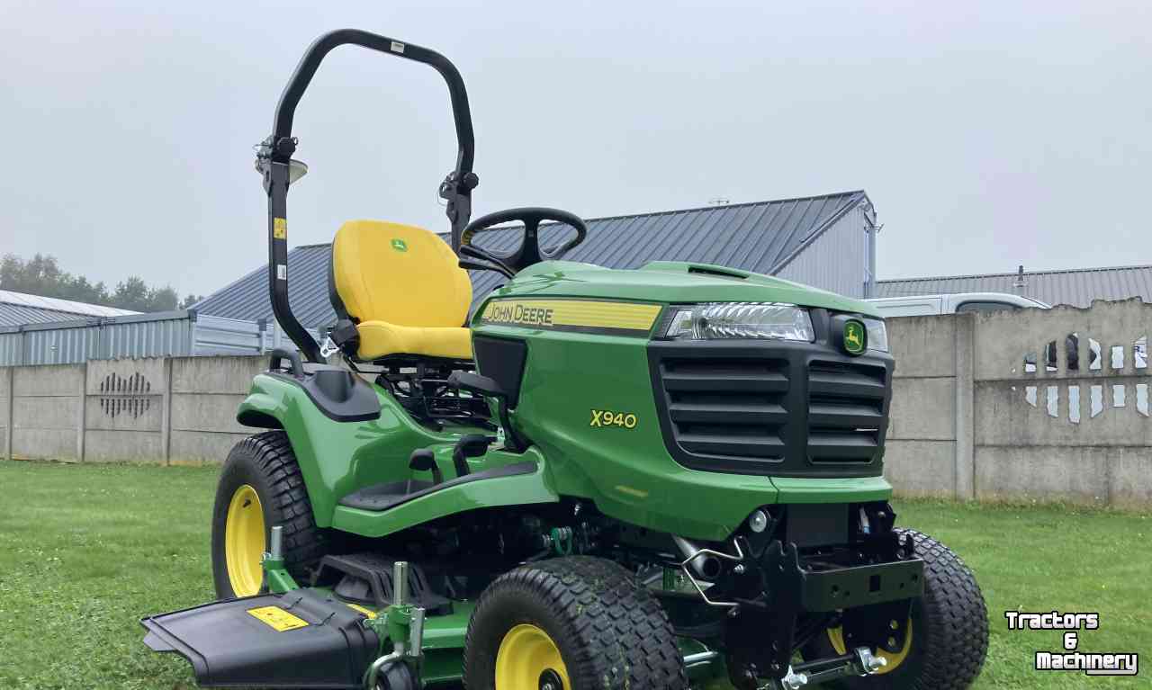 Mower self-propelled John Deere X940 Zitmaaier