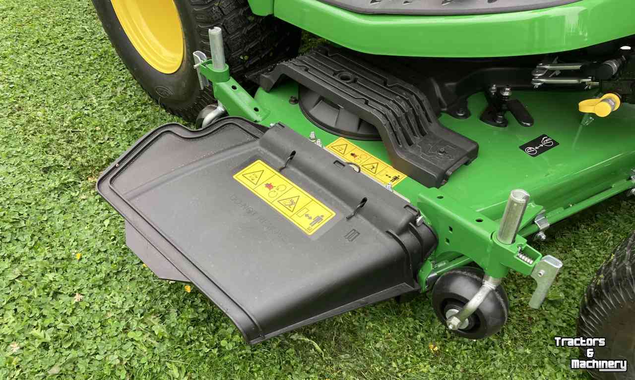 Mower self-propelled John Deere X940 Zitmaaier