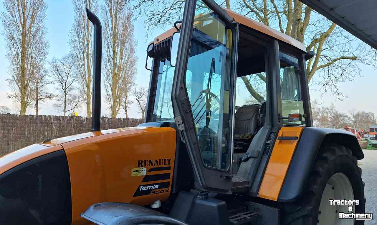 Tractors Renault Temis 550X