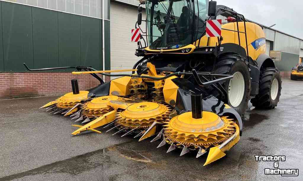 Cornhead New Holland 600 BFIE Maisbek / Maize header