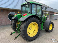 Tractors John Deere 6220 se