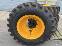 Wheels, Tyres, Rims & Dual spacers  9.00-20 Camso SG