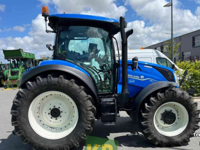 Tractors New Holland T5.110 Tractor