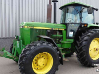 Tractors John Deere 4055 4WD Tractor