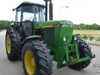 Tractors John Deere 4055 4WD Tractor