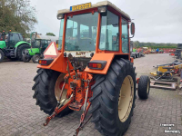 Tractors Renault 681