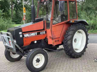 Tractors Valmet 405 2WD Tractor