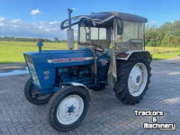 Tractors Ford 2000