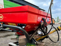 Fertilizer spreader Vicon RO-C Rotaflow Kunstmeststrooier