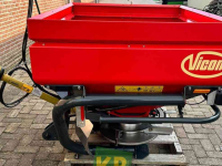 Fertilizer spreader Vicon RO-C Rotaflow Kunstmeststrooier