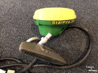 GPS steering systems and attachments John Deere Starfire