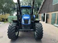 Tractors New Holland TS100A met voorlader