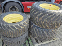 Wheels, Tyres, Rims & Dual spacers Trelleborg 600/55-26.5 en 500/45-22.5 set wielen voor JOHN DEERE (gazon banden)