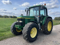 Tractors John Deere 6210