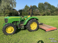 Tractors John Deere 5065E