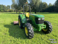 Tractors John Deere 5065E