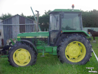 Tractors John Deere 2850