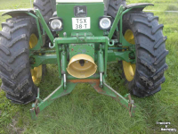 Tractors John Deere 2850