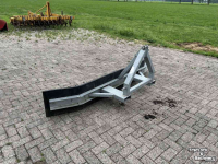 Rubber yard scraper Agromet Rubberschuif